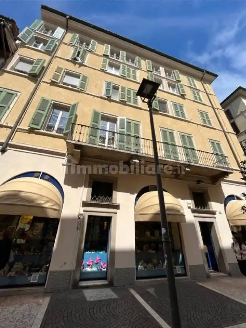 Appartamento in affitto a Brescia