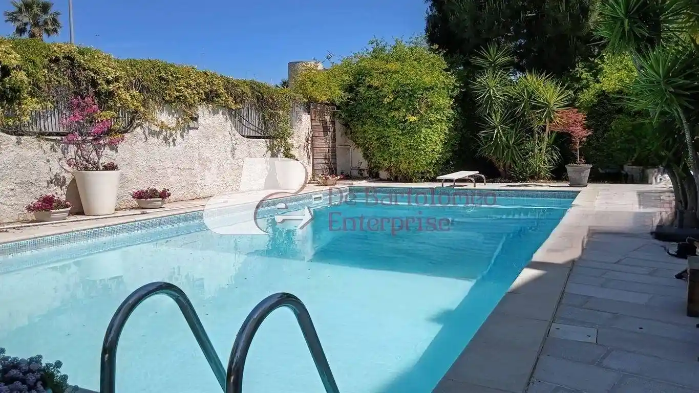 Villa in vendita a Bari