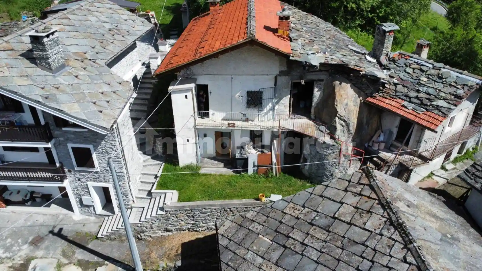 Rustico - Casale in vendita a Ala di Stura