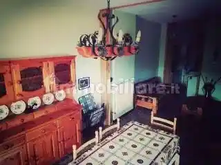 Appartamento in vendita a Urbe