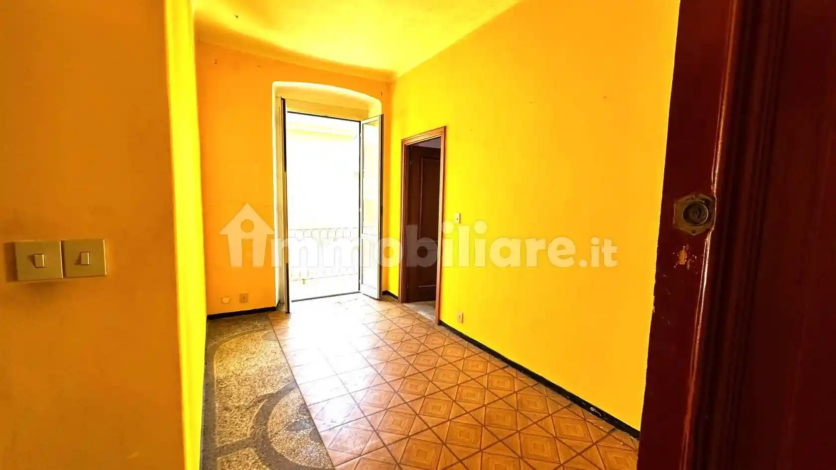 Appartamento in vendita a Genova