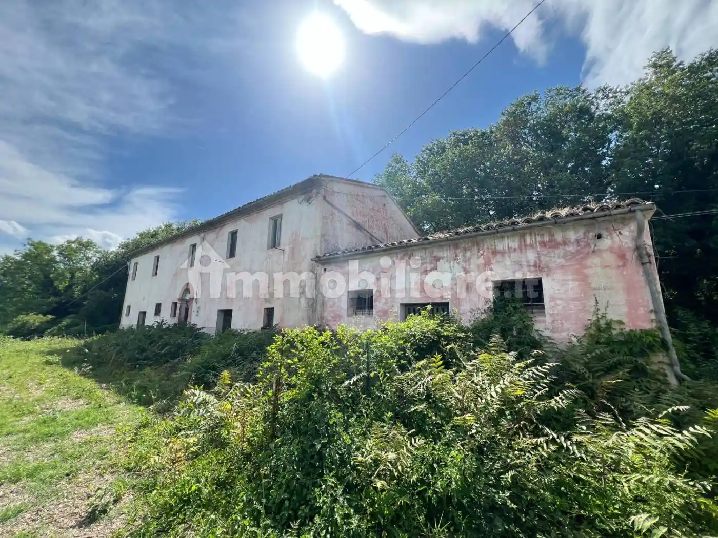 Rustico - Casale in vendita a Fabriano