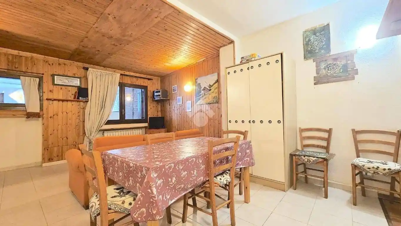 Appartamento in vendita a Sauze di Cesana