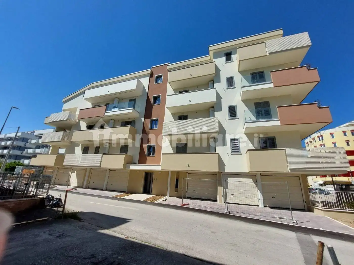 Appartamento in vendita a Alba Adriatica