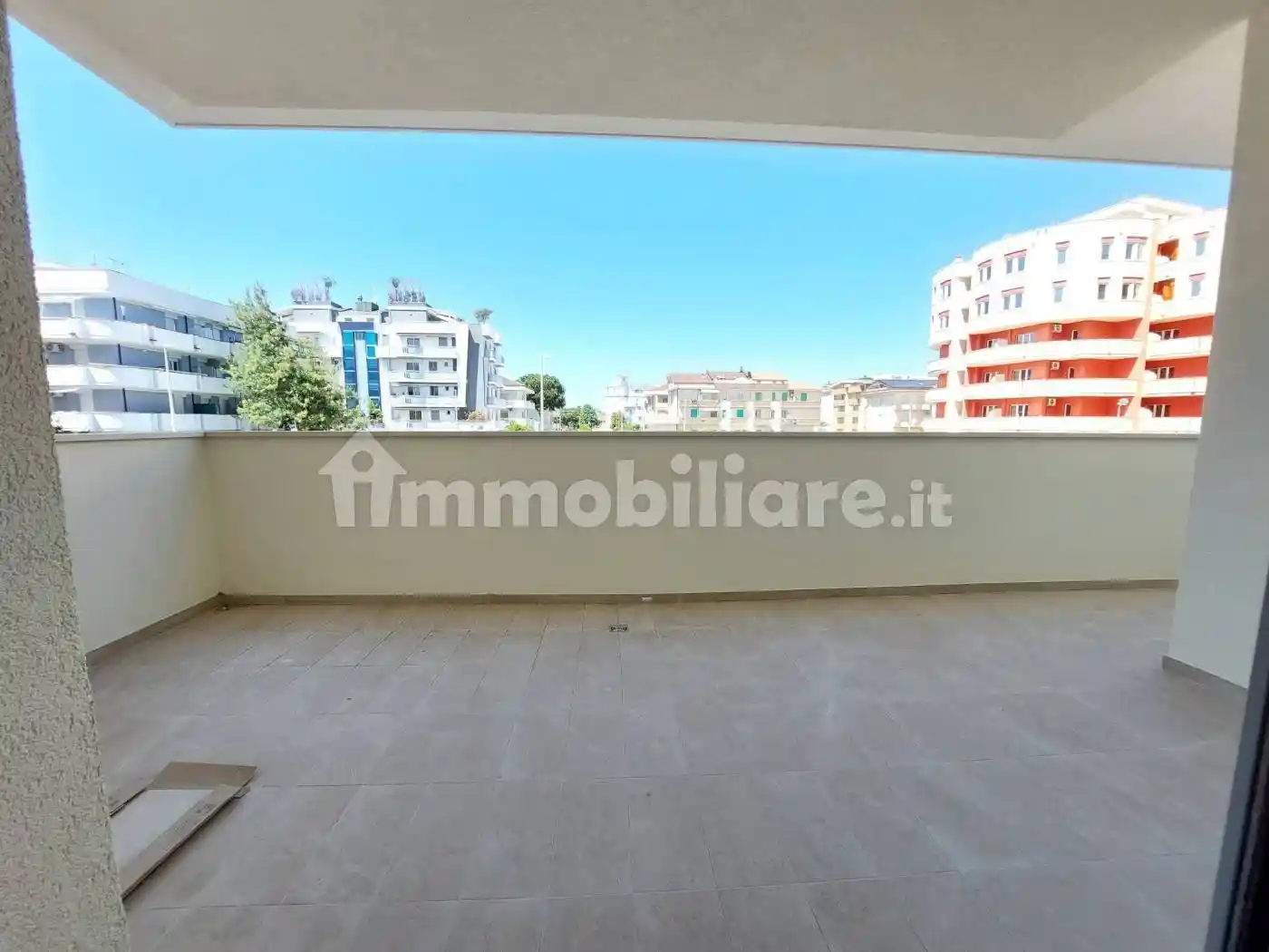 Trilocale via merano, snc, Lungomare Marconi, Alba Adriatica - foto 3