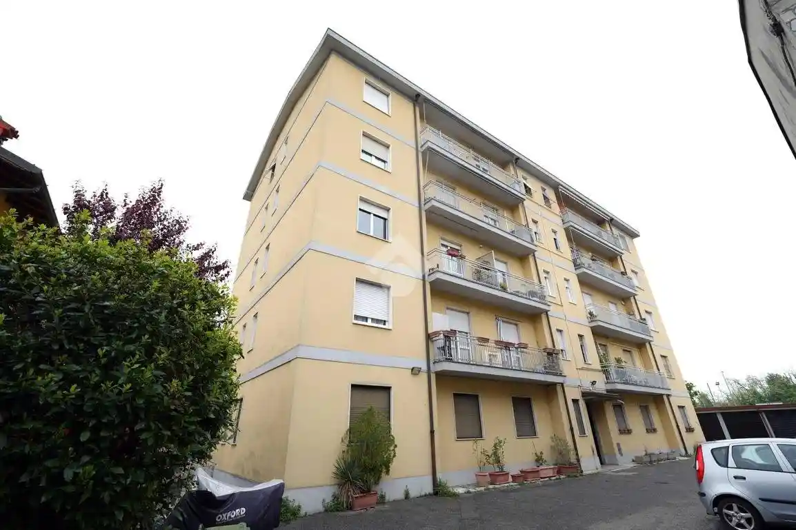 Appartamento in vendita a Sovico