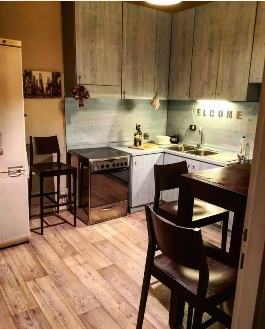 Bilocale via Lazzaro Palazzi 4, Porta Venezia, Milano - foto 4