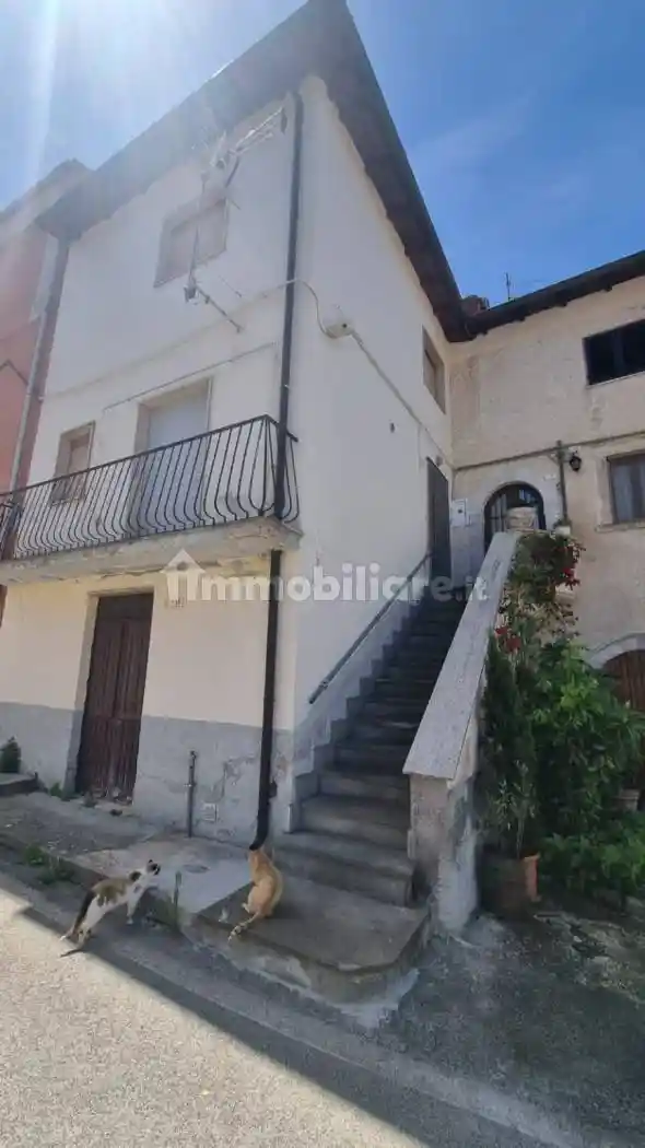 Casa indipendente in vendita a Borgorose