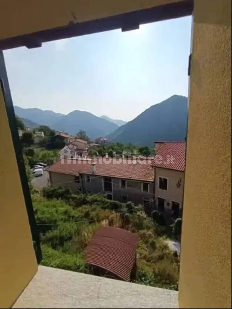 Rustico - Casale in vendita a Alto