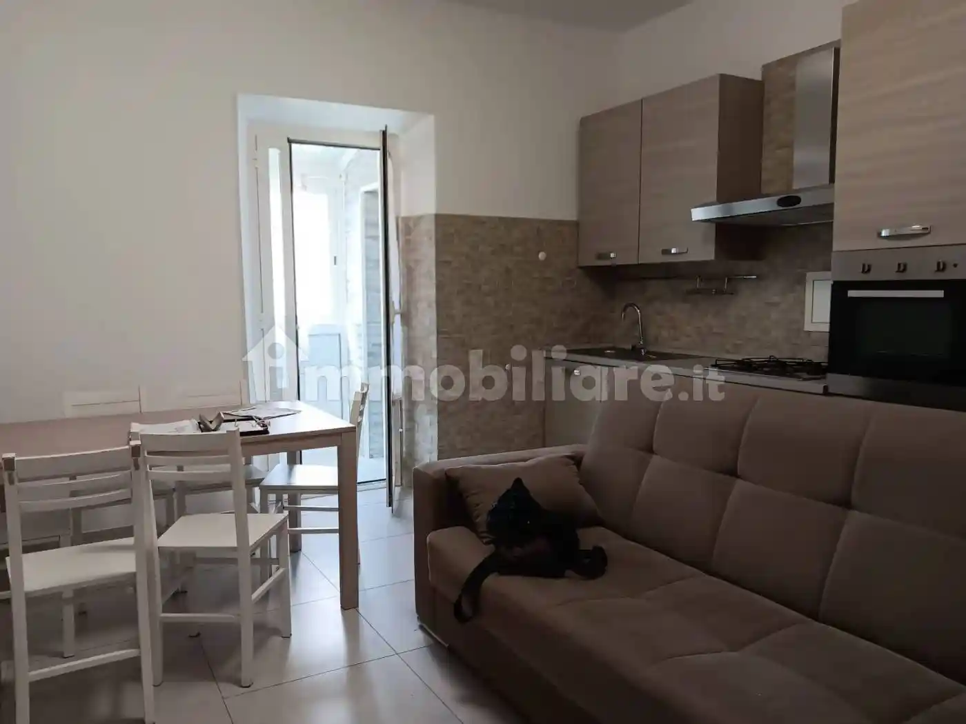 Appartamento in vendita a Livorno