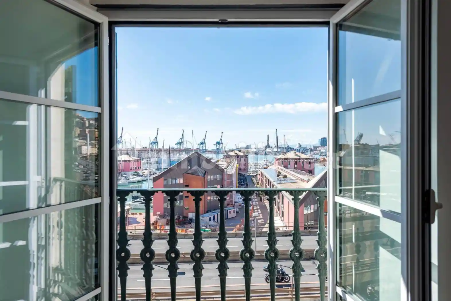 Bilocale via Antonio Gramsci, Prè, Genova - foto 4