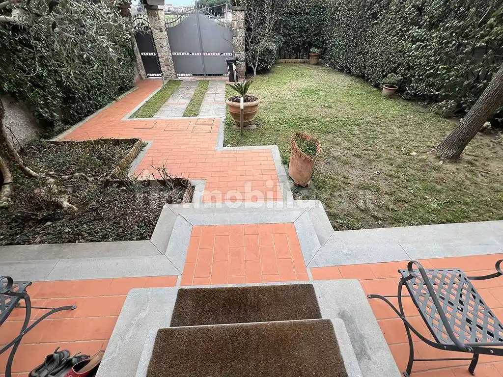 Villa a schiera via delle Lastre, Villa Fiorita, Prato - foto 2