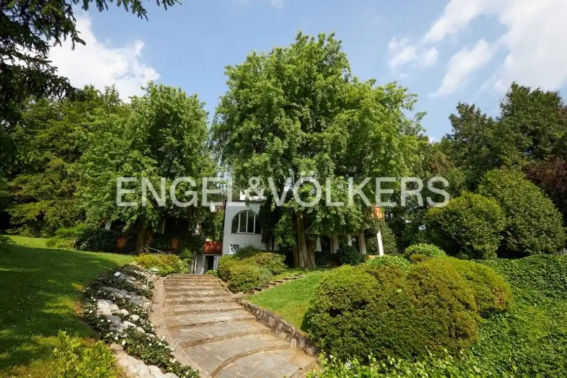 Villa in vendita a Carimate