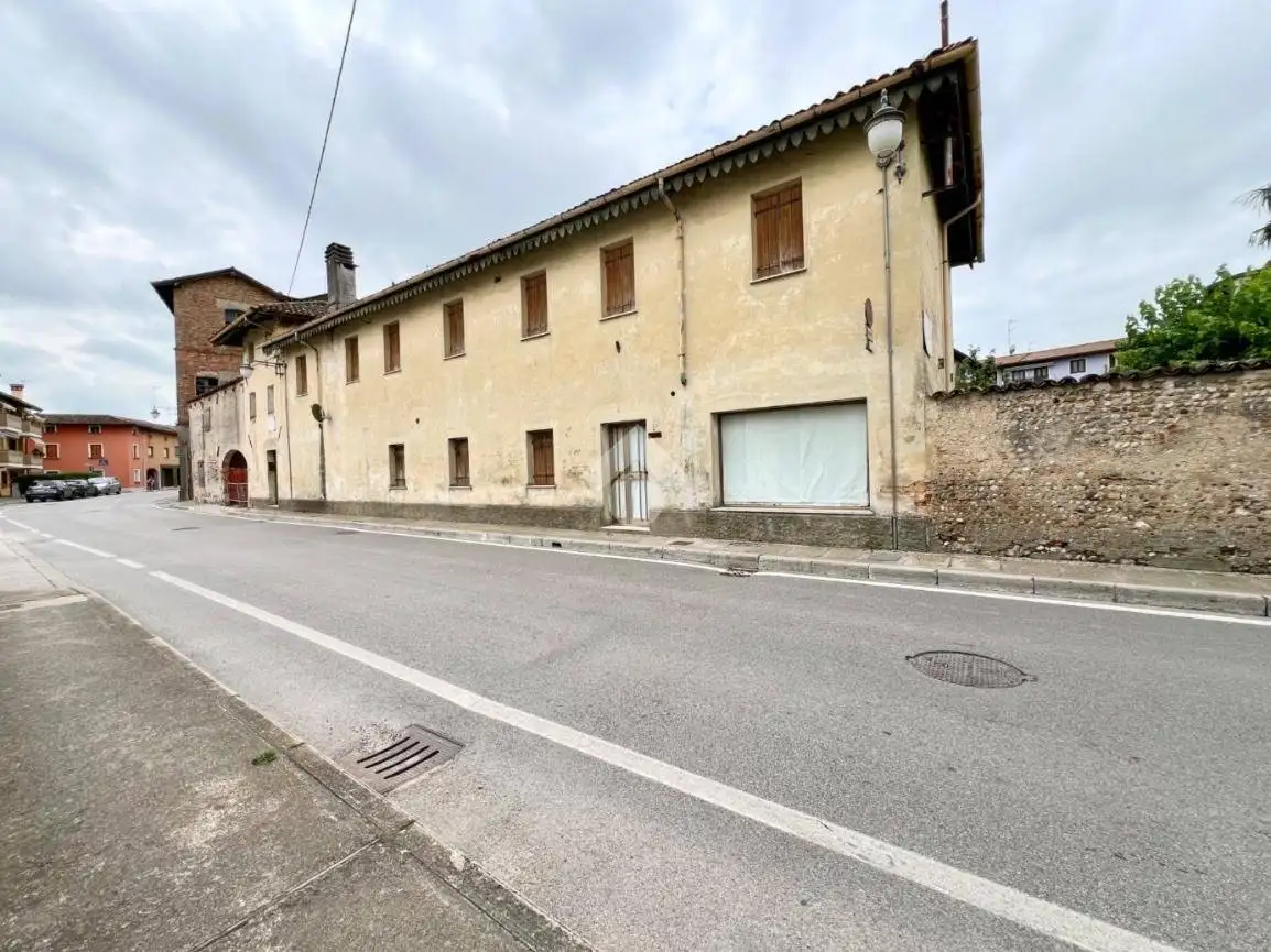 Rustico - Casale in vendita a Rivignano Teor