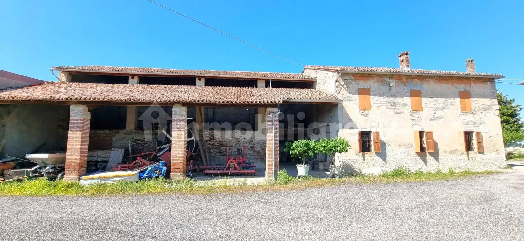 Rustico - Casale in vendita a Sissa Trecasali