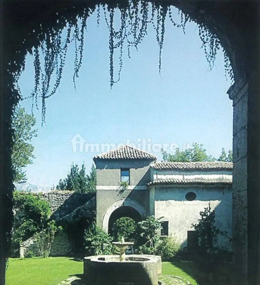 Palazzo - Edificio in Affitto - foto 3