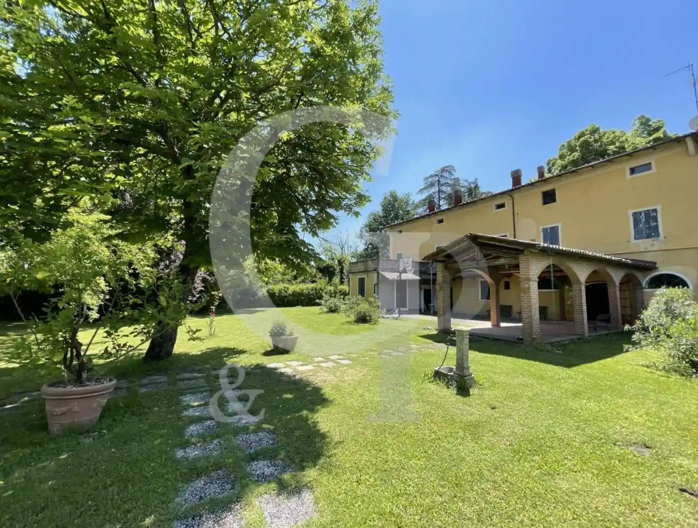 Villa in vendita a Valsamoggia