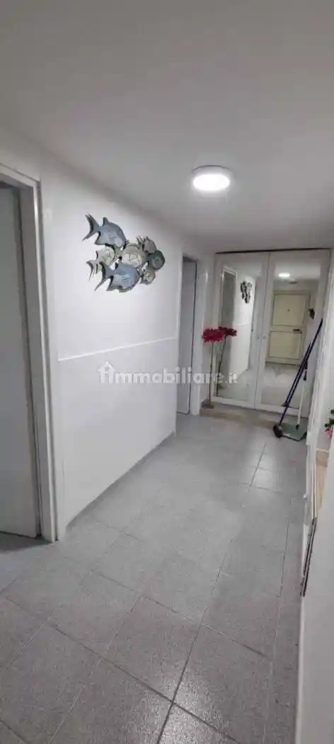 Trilocale buono stato, seminterrato, Via Venezia - Lungofiume Paolucci, Pescara - foto 2