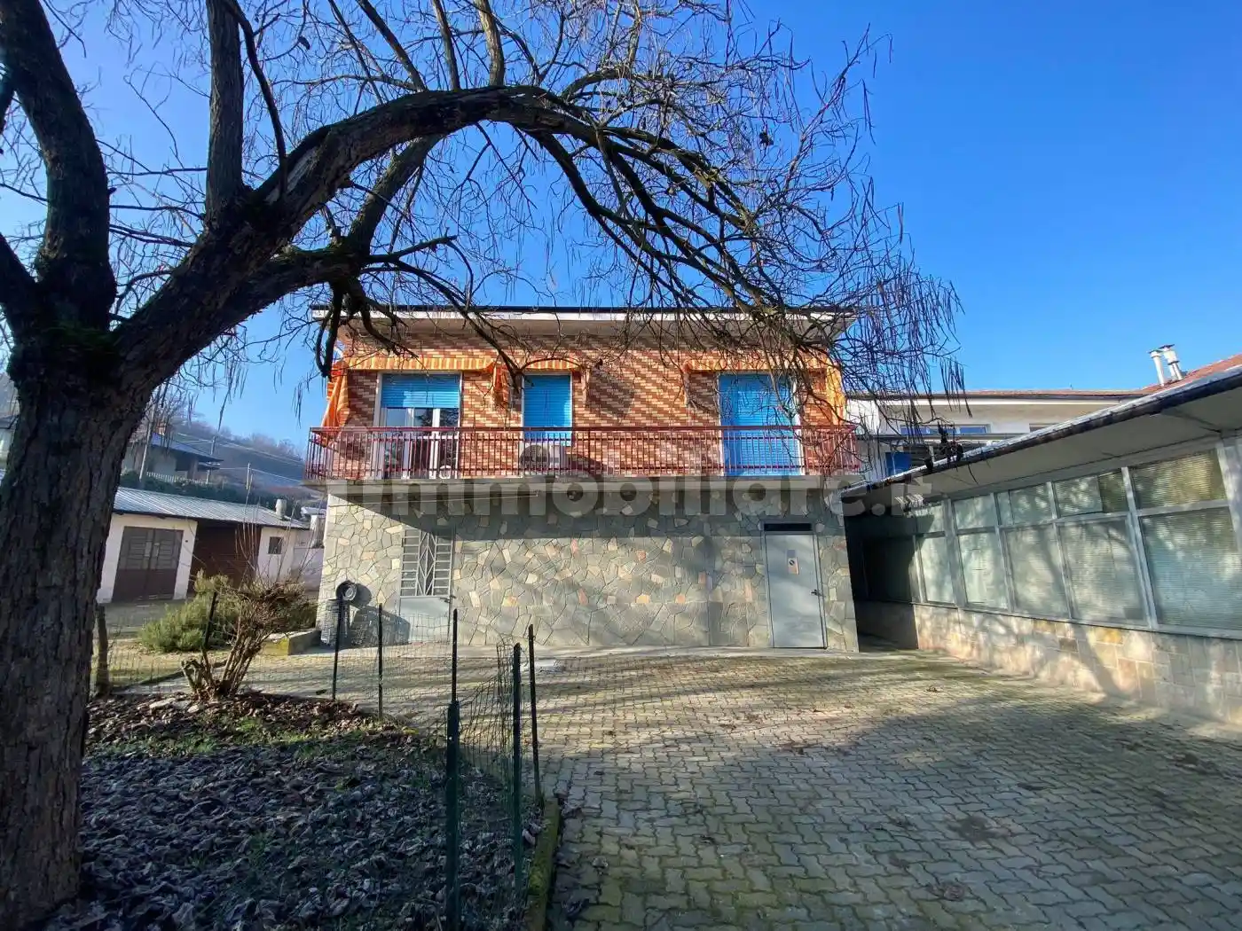 Villa in vendita a San Damiano d'Asti