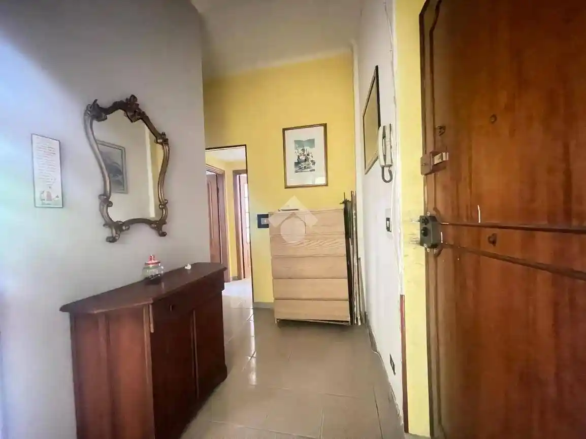 Appartamento in vendita a Genova