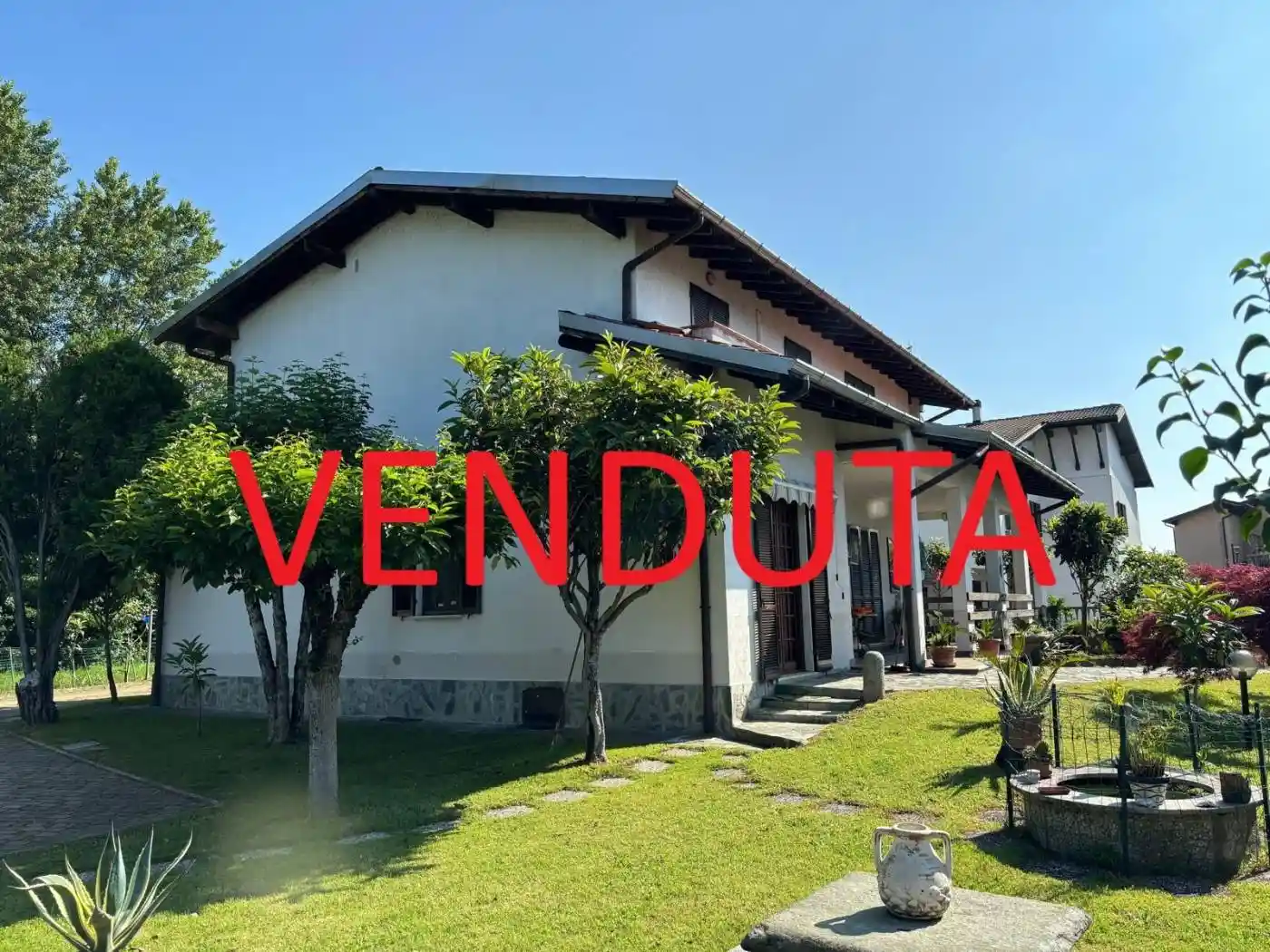 Villa in vendita a Vermezzo con Zelo