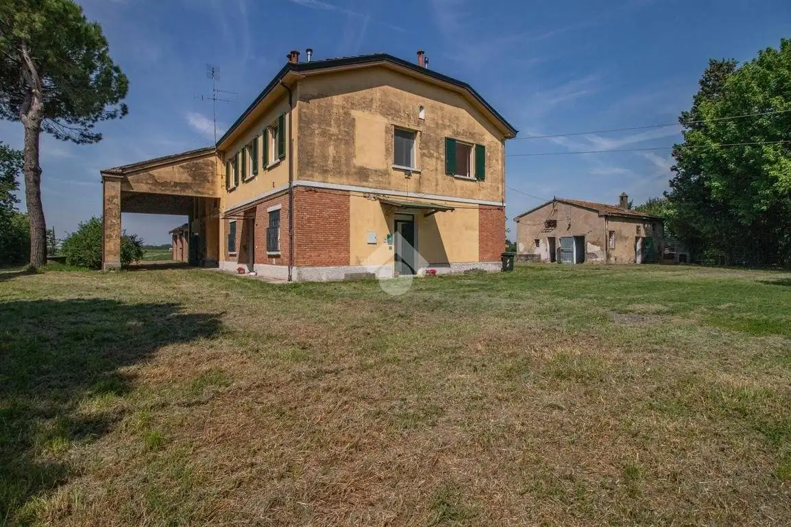 Villa in vendita a Argenta