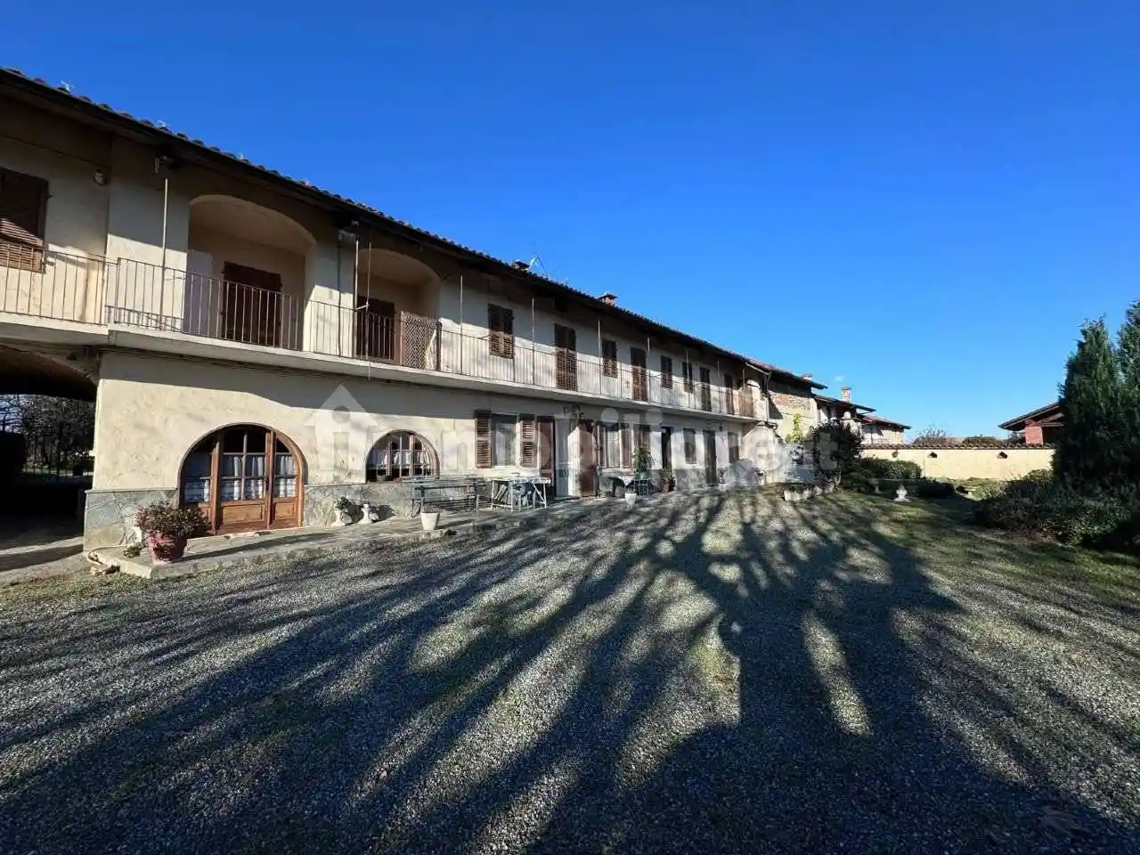 Rustico - Casale in vendita a Bricherasio