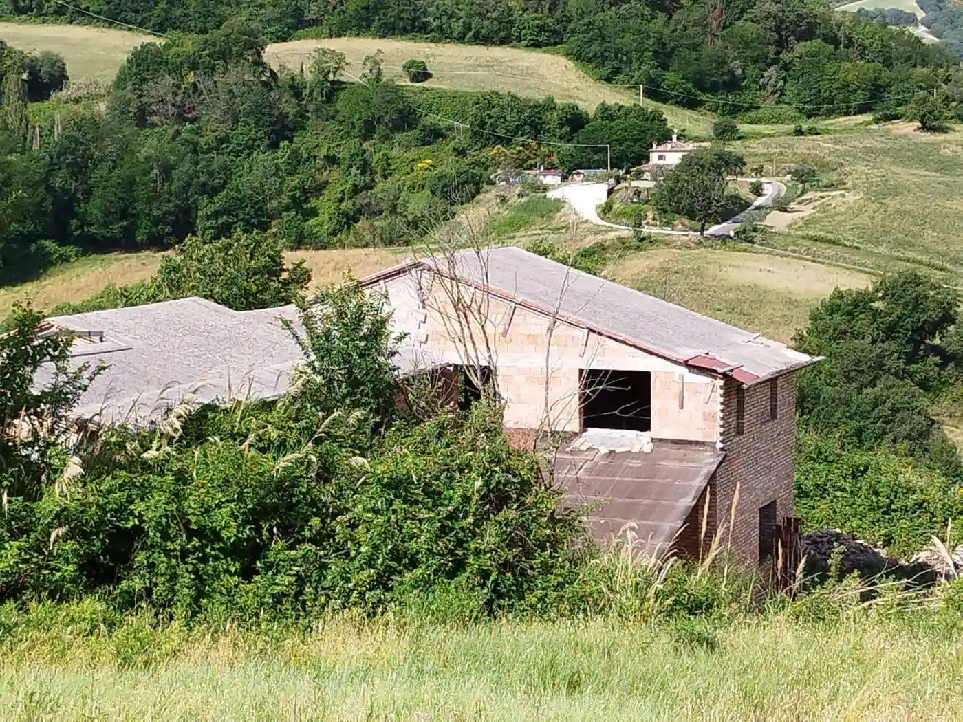 Rustico - Casale in vendita a Montelabbate