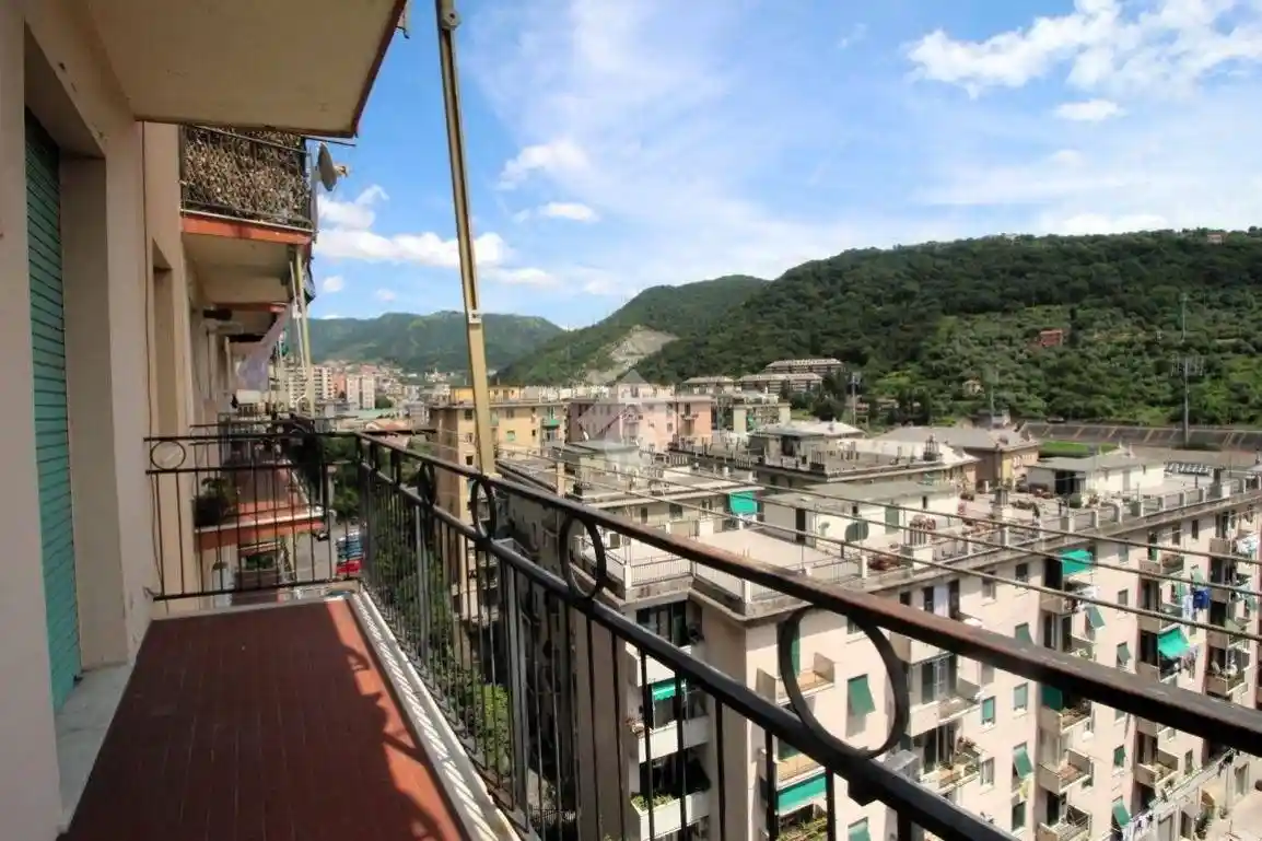 Appartamento in vendita a Genova
