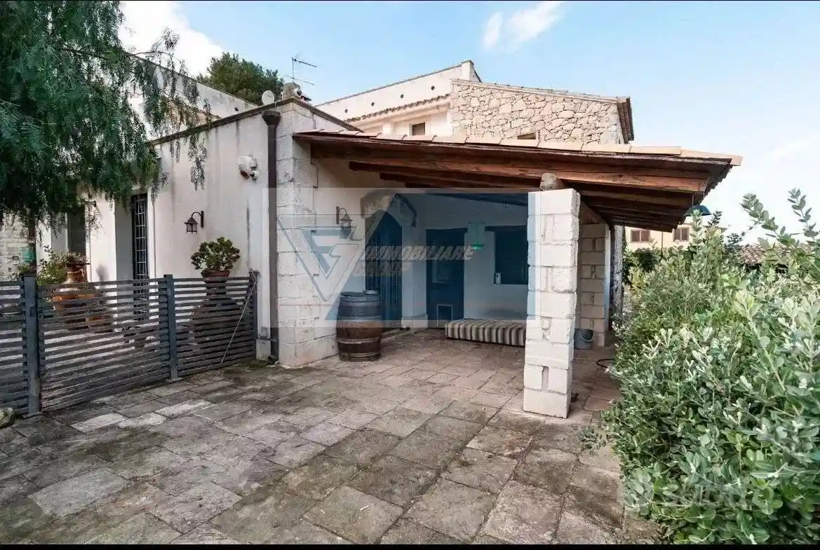 Villa in vendita a Siracusa