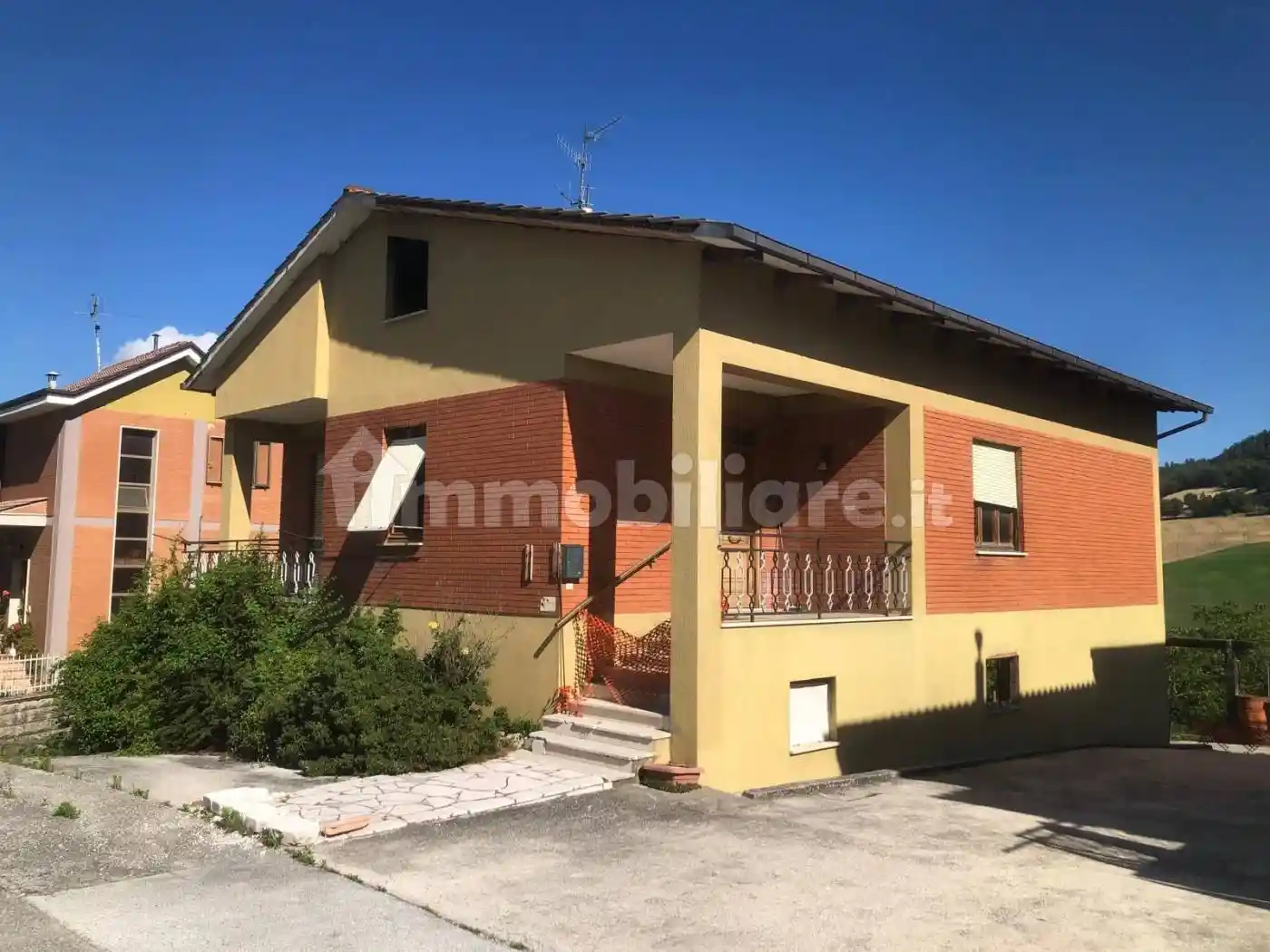 Villa in vendita a Amandola