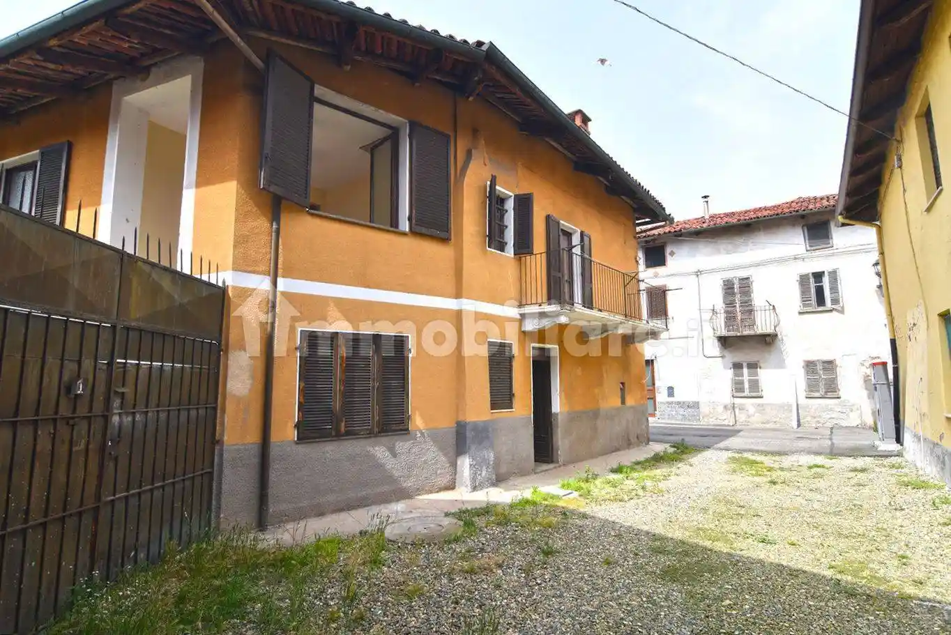 Casa indipendente in vendita a Volpiano