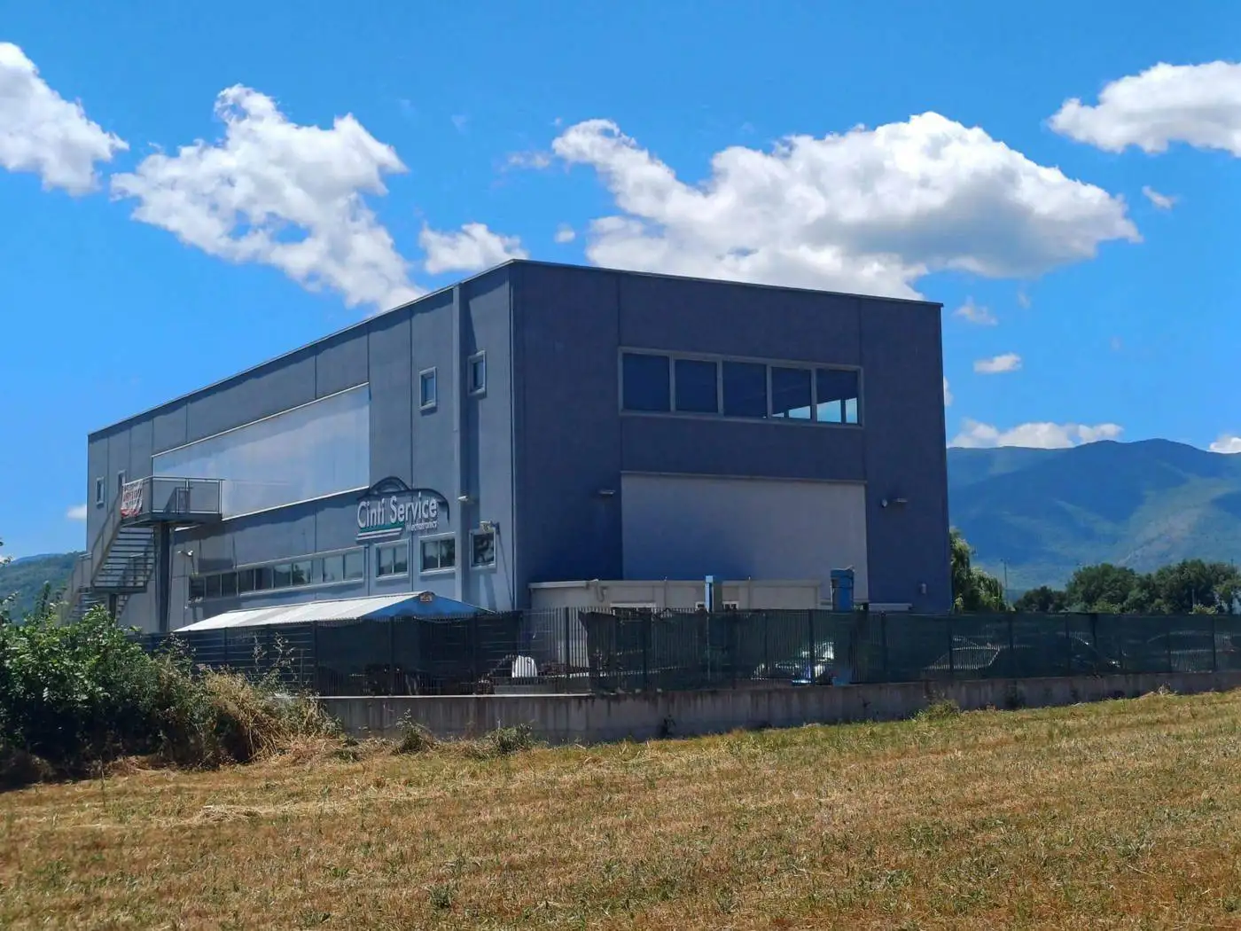 Palazzo - Edificio in Affitto - foto 3