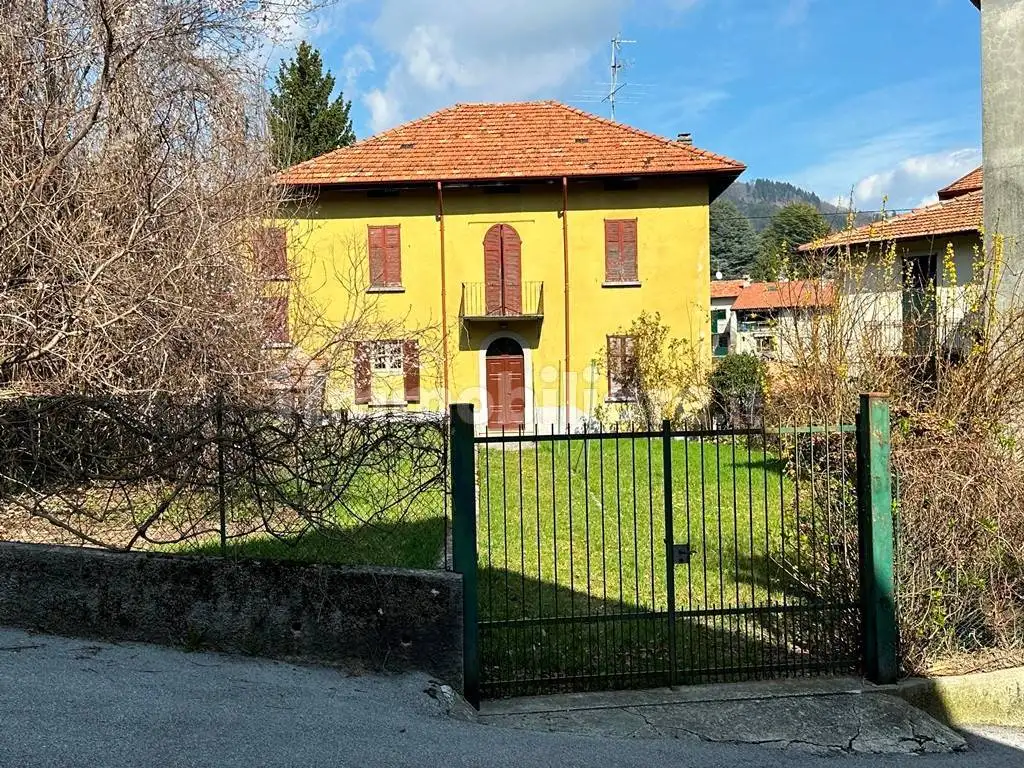 Villa bifamiliare via Giovanni Segantini 1/B, Caglio - foto 4