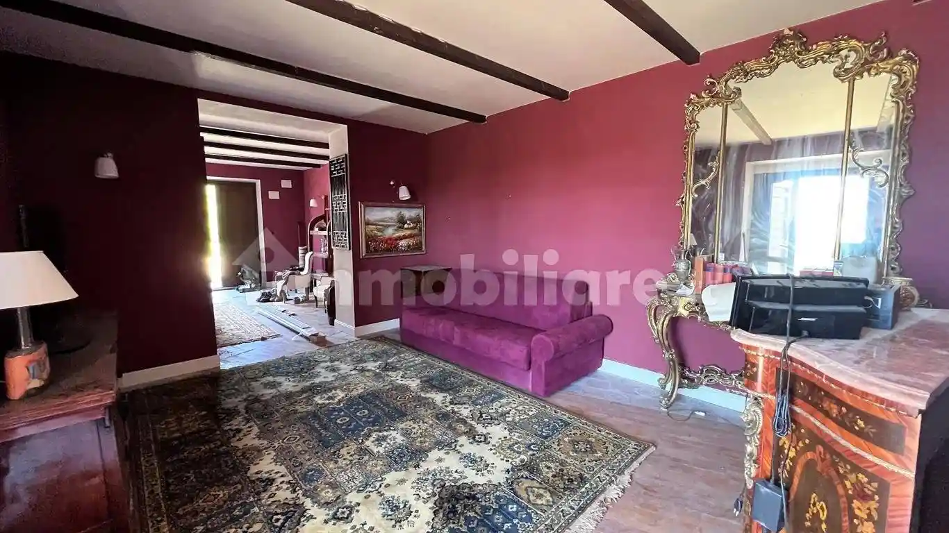 Rustico - Casale in vendita a Collevecchio