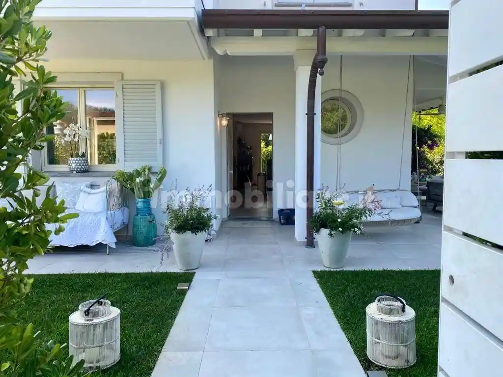 Villa in affitto a Forte dei Marmi