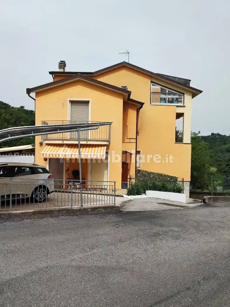 Appartamento in vendita a Urbino