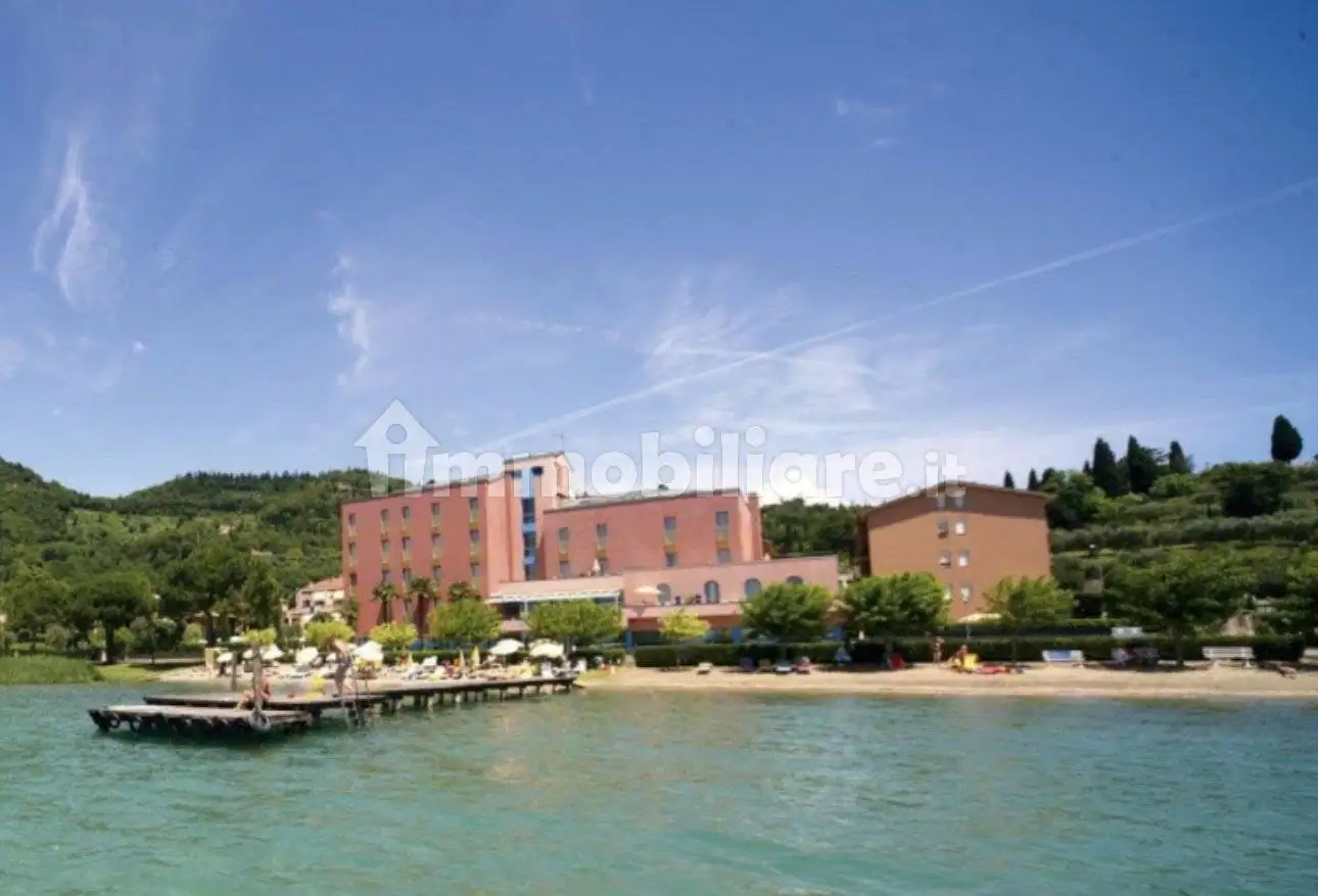 Bilocale via Gardesana dell'Acqua 23, Sportsman Ceola, Bardolino - foto 4