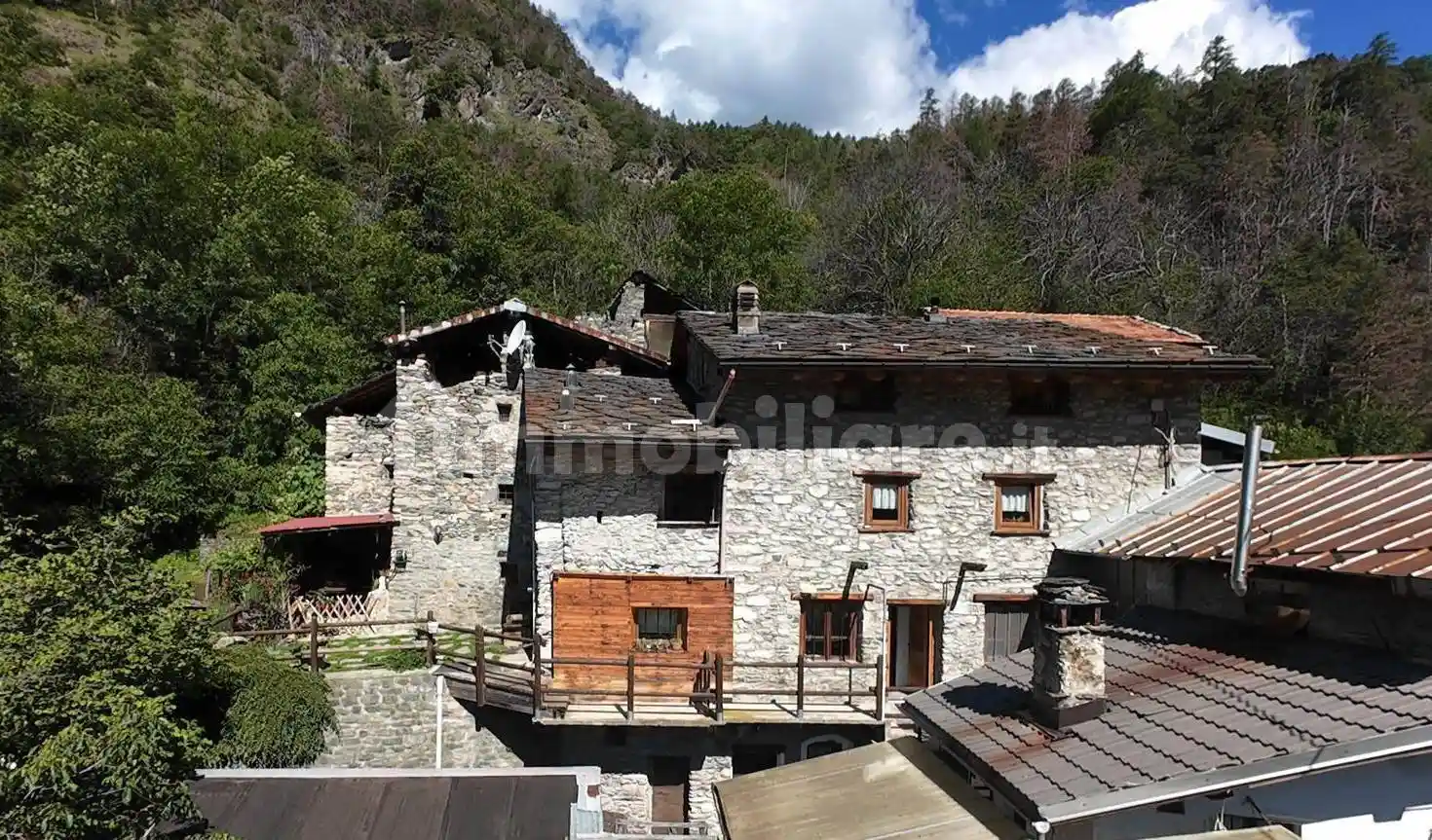 Casa indipendente in vendita a Antey-Saint-Andrè