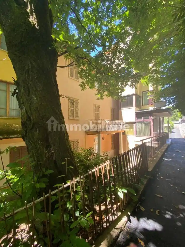 Palazzo - Edificio in vendita a Fiuggi