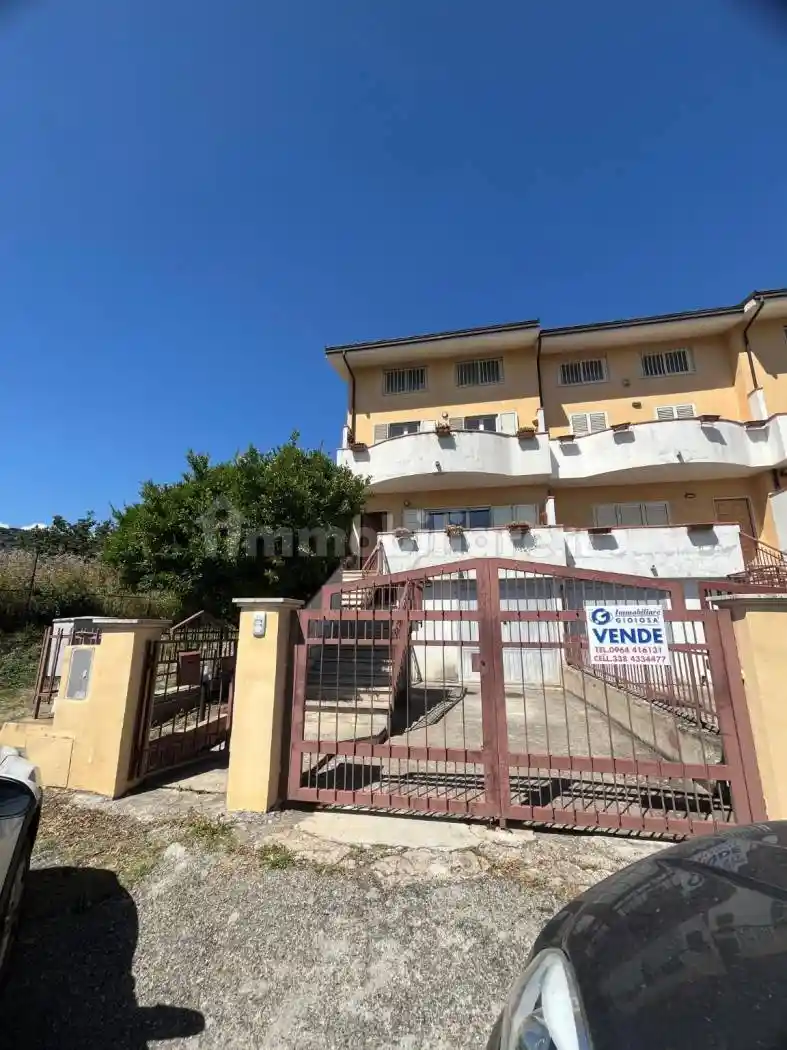 Villa a schiera via Nicola Ursino 7C, Gioiosa Ionica - foto 3