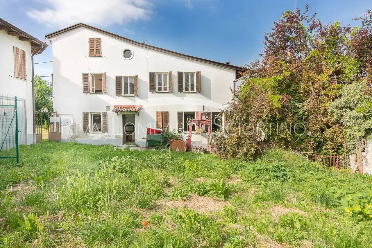 Villa in vendita a Rovescala