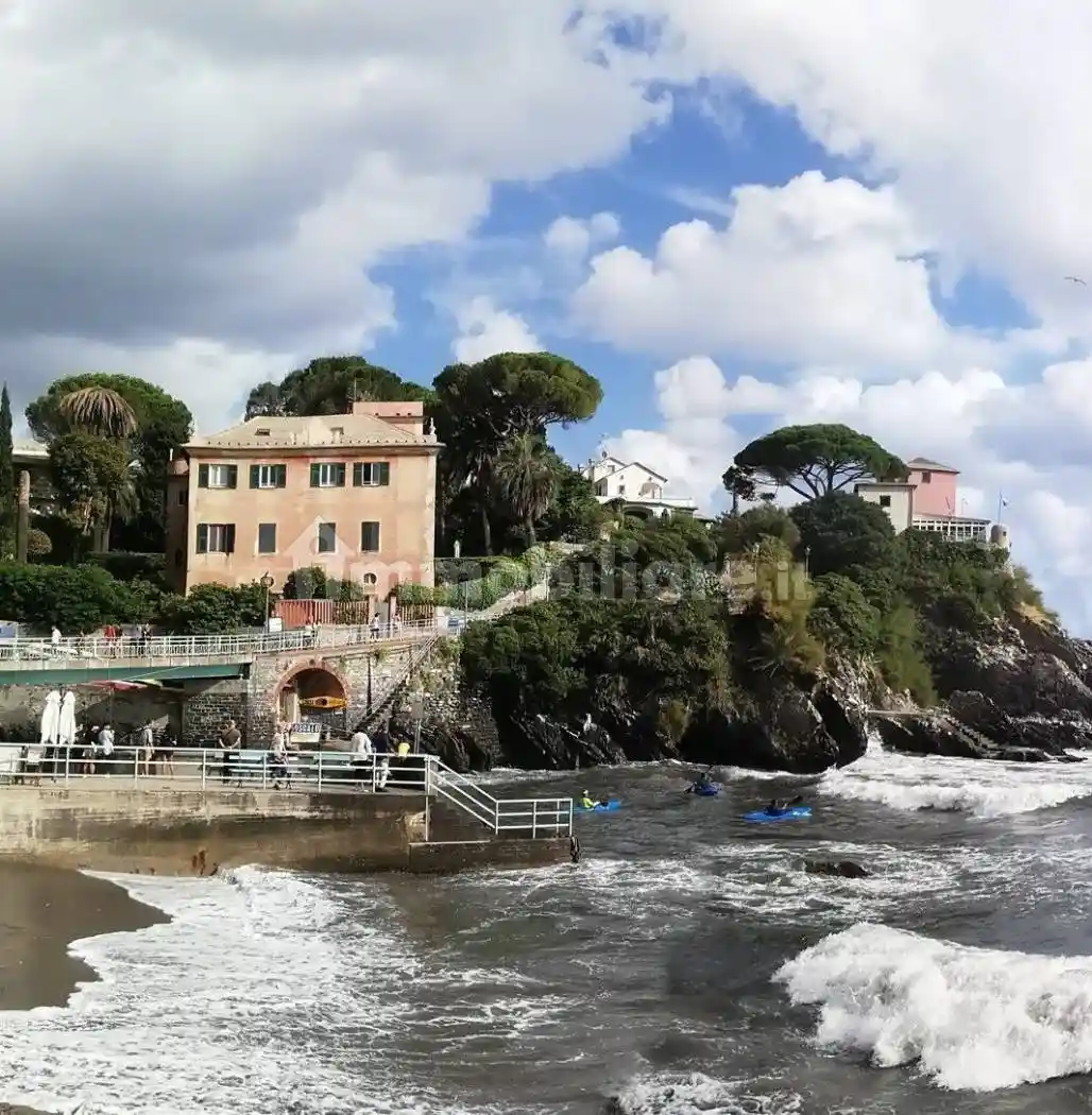 Appartamento in vendita a Genova