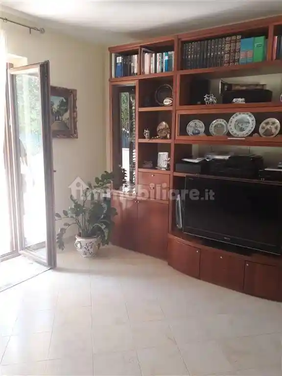 Villa in vendita a Livorno