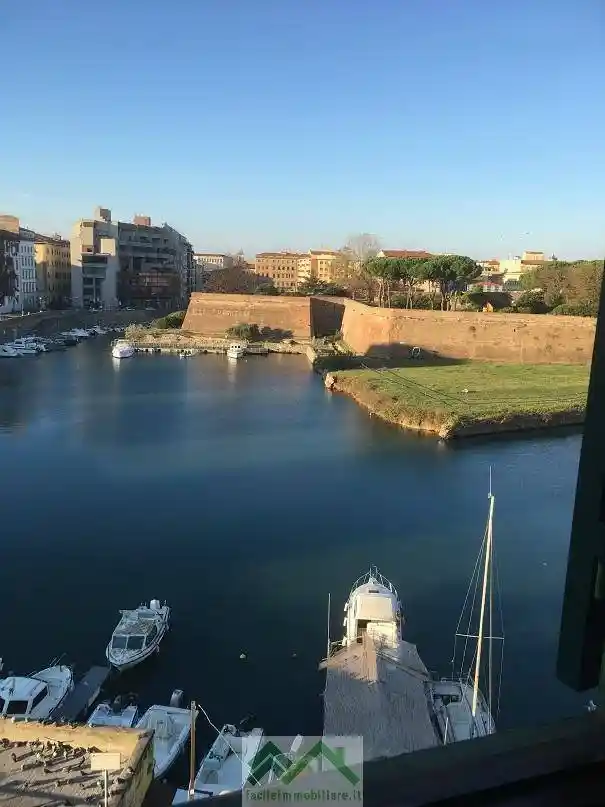 Appartamento in vendita a Livorno