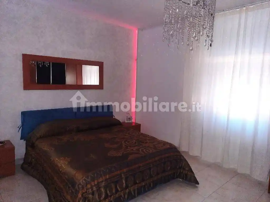 Appartamento in vendita a Livorno
