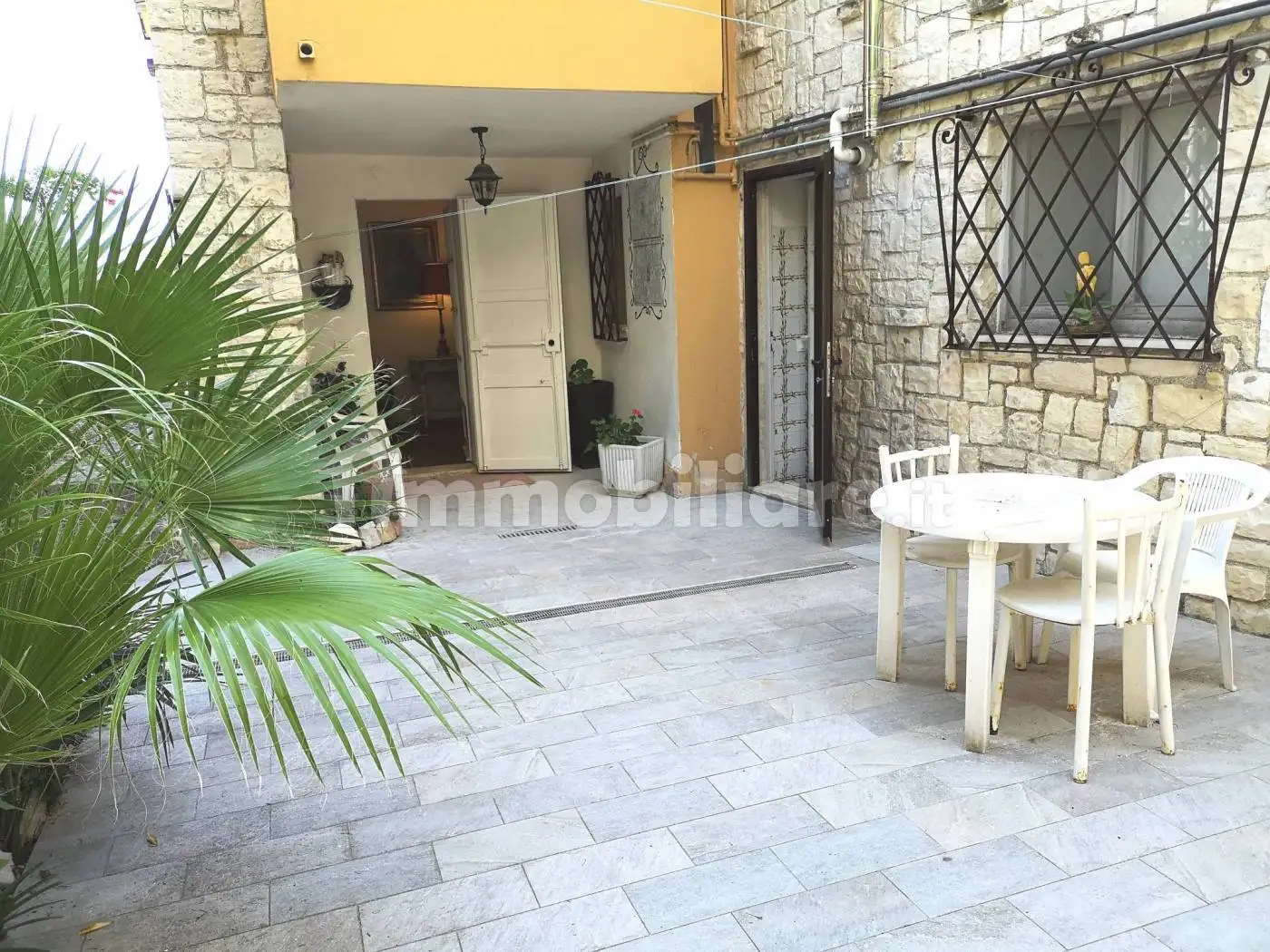 Appartamento in affitto a Ancona