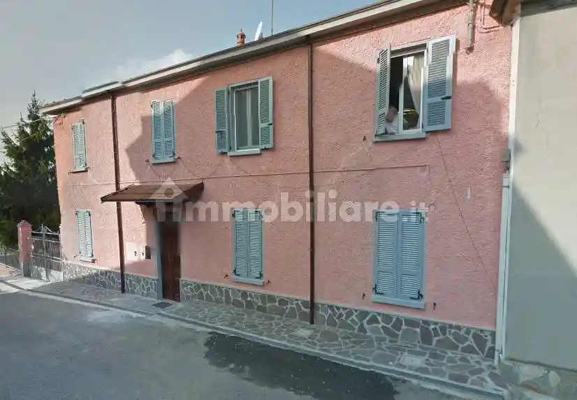 Villa in vendita a Santa Maria della Versa