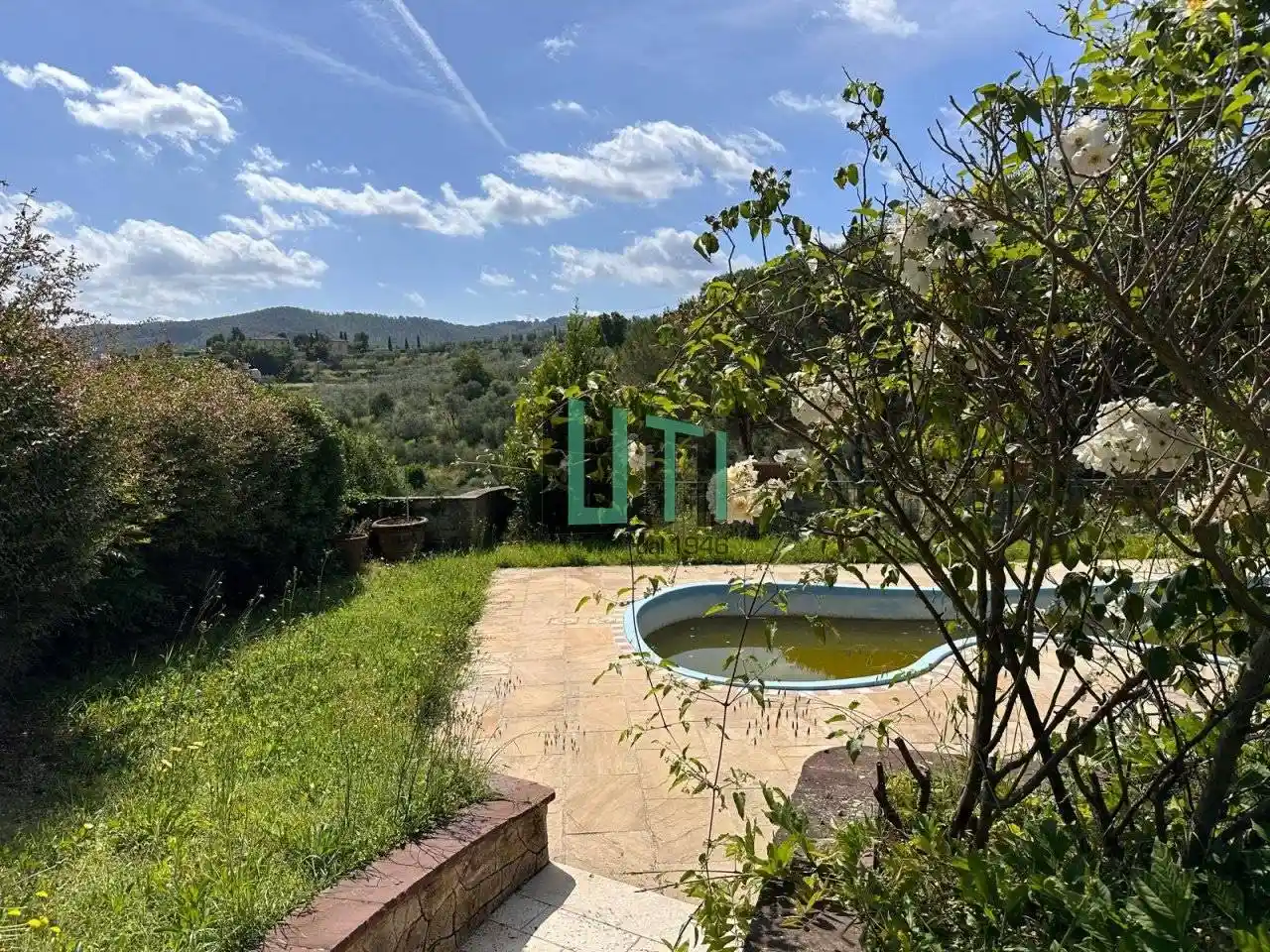 Villa in vendita a Quarrata