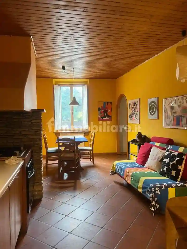 Quadrilocale via Santa Chiara 35, Piazza Anfiteatro - Torre Guinigi, Lucca - foto 4